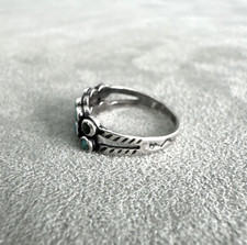 Vintage Fred Harvey Era Snake Eyes Turquoise Row Ring Sterling Silver Size 4.9 - Additional view 4