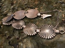 Early Fred Harvey Era Navajo Sterling Silver Concha Bracelet w/paperclip chain - Additional view 14