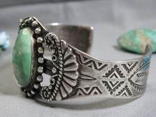 Fred Harvey Era NAVAJO Maisels CARICO LAKE TURQUOISE Sterling Silver 43g CUFF - Additional view 8