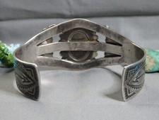 Fred Harvey Era NAVAJO Maisels CARICO LAKE TURQUOISE Sterling Silver 43g CUFF - Additional view 10