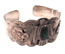 Vintage Fred Harvey Era Sterling Silver Cuff Bracelet Green Stone Navajo