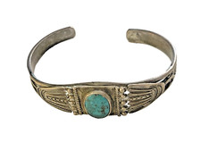 FRED HARVEY ERA NAVAJO SILVER AND TURQUOISE BRACELET SMALL SIZE