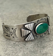 Vintage FRED HARVEY ERA Navajo Turquoise Thunderbird Sterling Bracelet 6.75 in - Additional view 2