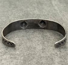 Old Vintage Fred Harvey Era Navajo Turquoise Repousse Coin silver Bracelet - Additional view 8