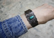 Vintage Harvey Era Navajo Native American Sterling Silver Turquoise Bracelet - Additional view 1