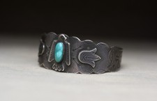 Vintage Harvey Era Navajo Native American Sterling Silver Turquoise Bracelet - Additional view 3