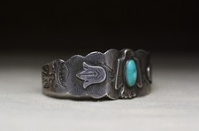 Vintage Harvey Era Navajo Native American Sterling Silver Turquoise Bracelet - Additional view 7