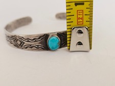 Small VTG Sterling Silver Turquoise Navajo Fred Harvey Era Stamped Cuff Bracelet - Additional view 9