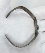 RARE vtg FRED HARVEY ERA BOWTIE CUFF bracelet sterling SILVER ARROW - Additional view 16