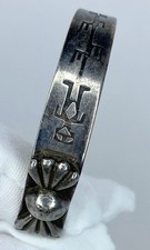 RARE vtg FRED HARVEY ERA BOWTIE CUFF bracelet sterling SILVER ARROW - Additional view 6