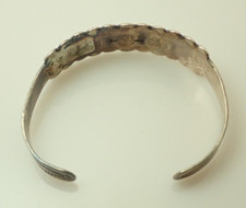 Vintage Navajo Fred Harvey Era Turquoise Thunderbirds Coin Silver Cuff Bracelet - Additional view 4