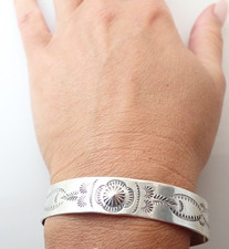Vintage Harvey Era Navajo Stamped Design Stacker Sterling Silver Cuff Bracelet - Additional view 6