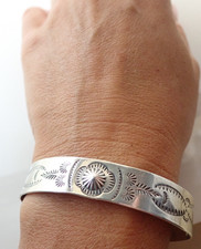 Vintage Harvey Era Navajo Stamped Design Stacker Sterling Silver Cuff Bracelet - Additional view 7