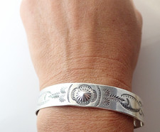 Vintage Harvey Era Navajo Stamped Design Stacker Sterling Silver Cuff Bracelet - Additional view 8