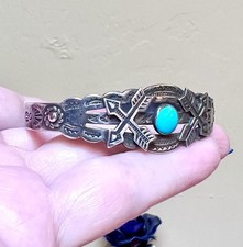 Wonderful Fred Harvey Era Native Sterling Silver, Turquoise Stamp Work Bracelet - Additional view 7