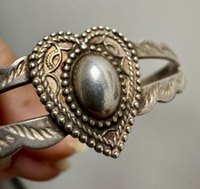 RARE vtg FRED HARVEY ERA Sterling CUFF bracelet SILVER ARROW Native American - Additional view 1