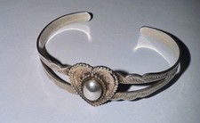 RARE vtg FRED HARVEY ERA Sterling CUFF bracelet SILVER ARROW Native American - Additional view 9
