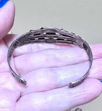 Wonderful Vintage Native American Sterling Silver & Turquoise Cuff Bracelet - Additional view 12