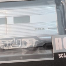 Walthers PROTO HO #920-14451 85’ P-S 36 Seat Diner - BNSF #11 Fred Harvey NIB - Additional view 3