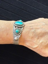 Vintage Fred Harvey Era Native American Sterling Silver Turquoise Cuff Bracelet - Additional view 2