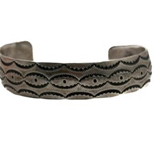 VINTAGE Navajo Style Sterling Cuff Bracelet Fred Harvey Era Silver Tested - Additional view 1