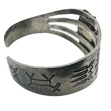 Fred Harvey Era Sterling Petrified Wood Cuff with Symbolic Stampwork - Additional view 3