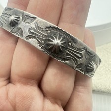 VTG Sterling 925 Fred Harvey Era Navajo Cuff Bracelet Stamped Concho Design - Additional view 11
