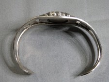 Harvey Era NAVAJO Maisels KINGMAN TURQUOISE Sterling Silver 39g Cuff Bracelet - Additional view 10