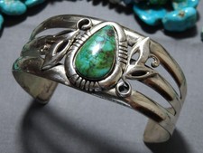 1970s NAVAJO Natural ROYSTON TURQUOISE Sterling Silver 38g CUFF Bracelet - Additional view 11