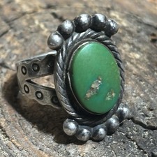 Vintage Navajo Fred Harvey Era Ring Green Turquoise Stamped Sterling Silver 4.75