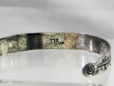 FRED HARVEY ERA IH COIN SILVER & TURQUOISE CUFF BRACELET - APPLIED ARROWS  - Additional view 6