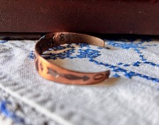 Vtg Fred Harvey Era Navajo Copper Stamped Cuff Bracelet - Additional view 2