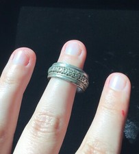 Navajo Sterling Ring Fred Harvey Style, Beautiful Vintage Quality! Size 8 1/2 - Additional view 1