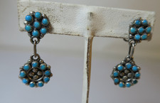 VINTAGE FRED HARVEY ERA STERLING AND TURQOISE DOT FLORAL DANGLE EARRINGS