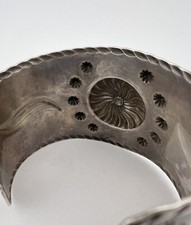 Vtg Fred Harvey Navajo Sterling Silver Thunderbird Stamped Wide Cuff Bracelet - Additional view 6