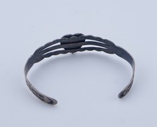 Sterling Silver Arrow Company Fred Harvey Era Heart Turquoise Cuff Bracelet - Additional view 4
