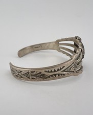 Vtg Fred Harvey Navajo Sterling Silver Royston Turquoise Stamped Cuff Bracelet - Additional view 3