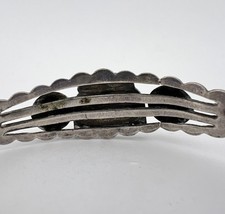 Vtg Fred Harvey Era Navajo Sterling Silver Stamped Thunderbird Cuff Bracelet - Additional view 5