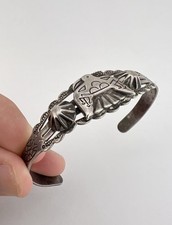 Vtg Fred Harvey Era Navajo Sterling Silver Stamped Thunderbird Cuff Bracelet - Additional view 8
