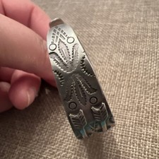 Fred Harvey Native American Thunderbird Arrows Stamped Sterling Silver Cuff - Additional view 5