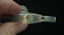 Vintage Fred Harvey Sterling Bracelet-Obsidian Stone Image-Crossed Arrows - Additional view 3