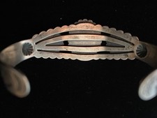 Vintage Fred Harvey Sterling Bracelet Repousse With Nice Stones - Additional view 3