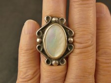 NAVAJO 22.5X14.5MM MOP INGOT SILVER RING 1940'S FRED HARVEY ERA TUCSON ESTATE - Additional view 6