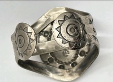 Bell Trading Post Fred Harvey Era Nickel Silver Cuff Bracelet - Additional view 4