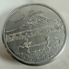 Vintage FRED HARVEY Collapsible Metal Tin Camping Cup, Mountains and Canoe Scene - Additional view 4