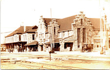 1915 Wellington Kansas KS RPPC Post Card Santa Fe Depot Fred Harvey House