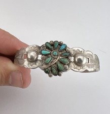 Vtg Fred Harvey Navajo Coin Silver Petit Point Turquoise Stamped Cuff Bracelet - Additional view 8
