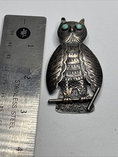 Old Fred Harvey Era Sterling Silver & Turquoise Tribal Stamped Owl Brooch - Additional view 7