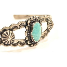 Vintage Bells Trading Post Fred Harvey Era Turquoise Cuff - Additional view 2
