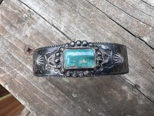NATIVE AMERICAN NAVAJO TURQUOISE & STERLING FRED HARVEY ERA CUFF - Additional view 1